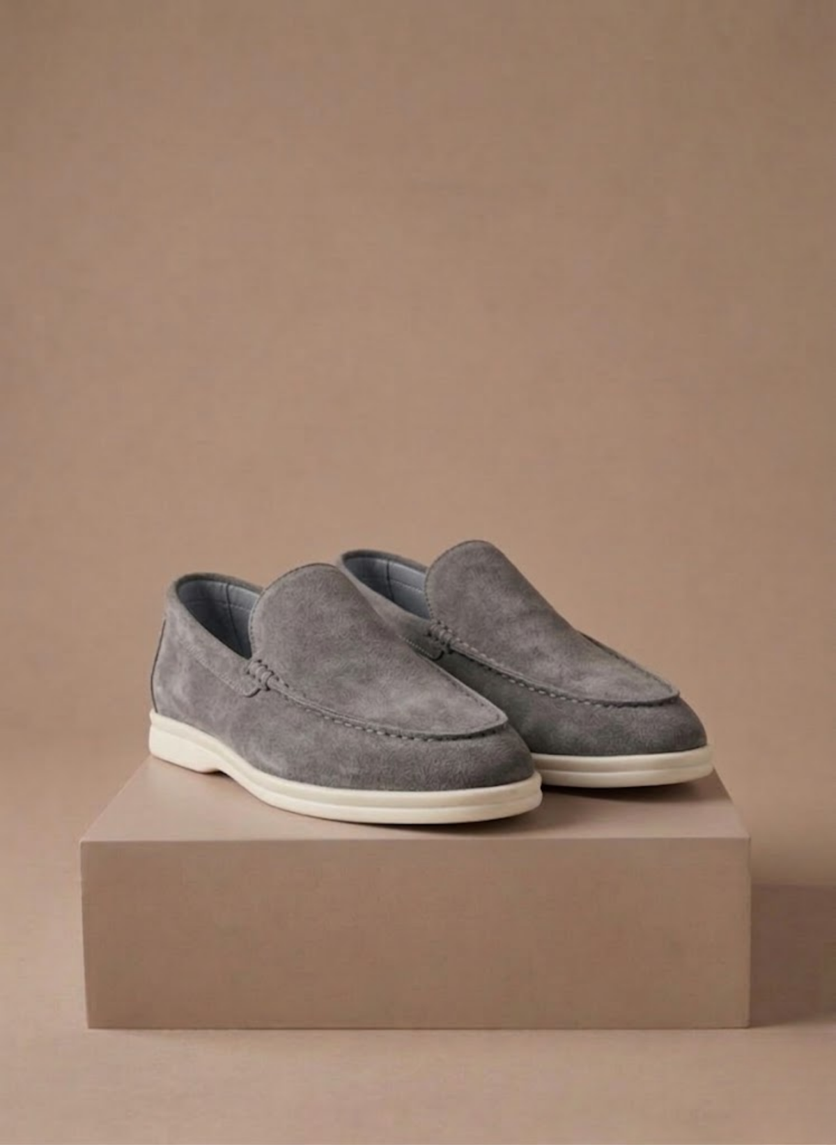 Komfrt Men's Knit Slip-On Loafers – Grey