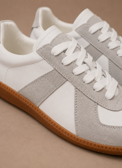 Komfrt Men's Low-Top Suede Sneakers