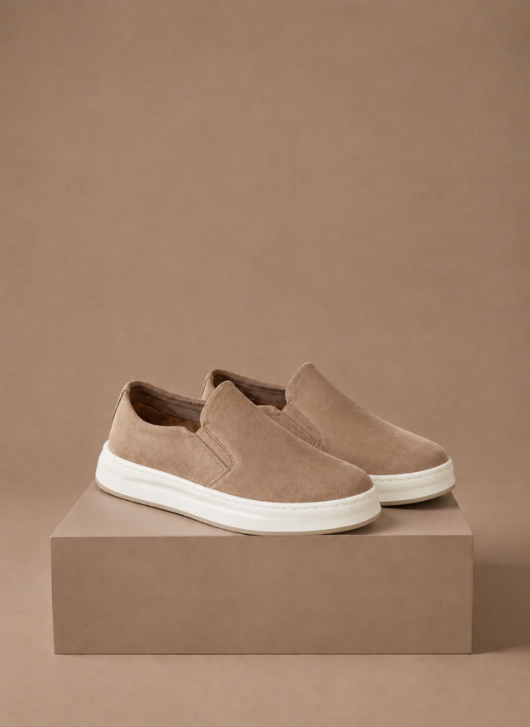 Komfrt Men's Elastic Suede Slip-On Sneakers