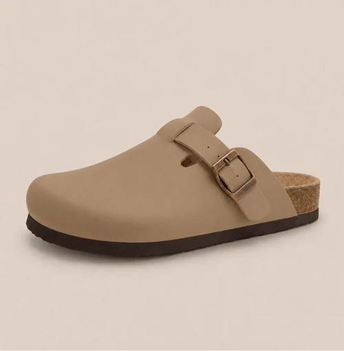 Komfrt Vegan Leather Clogs – Tan